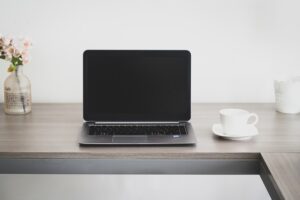 在宅ワークはストレスフリーで効率的に働くためのポイントは？