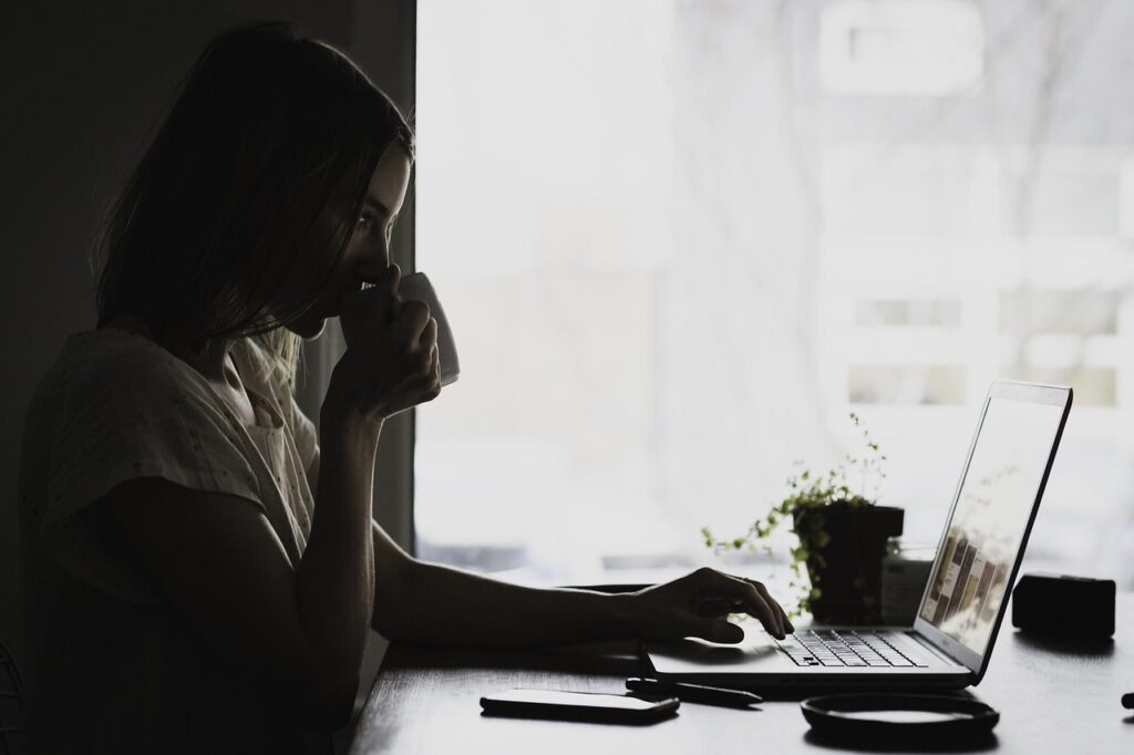 残業少ない仕事を希望する女性正社員におすすめの企業は？